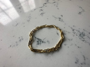 
                  
                    Sterling Silver Singapore Chain Ring
                  
                